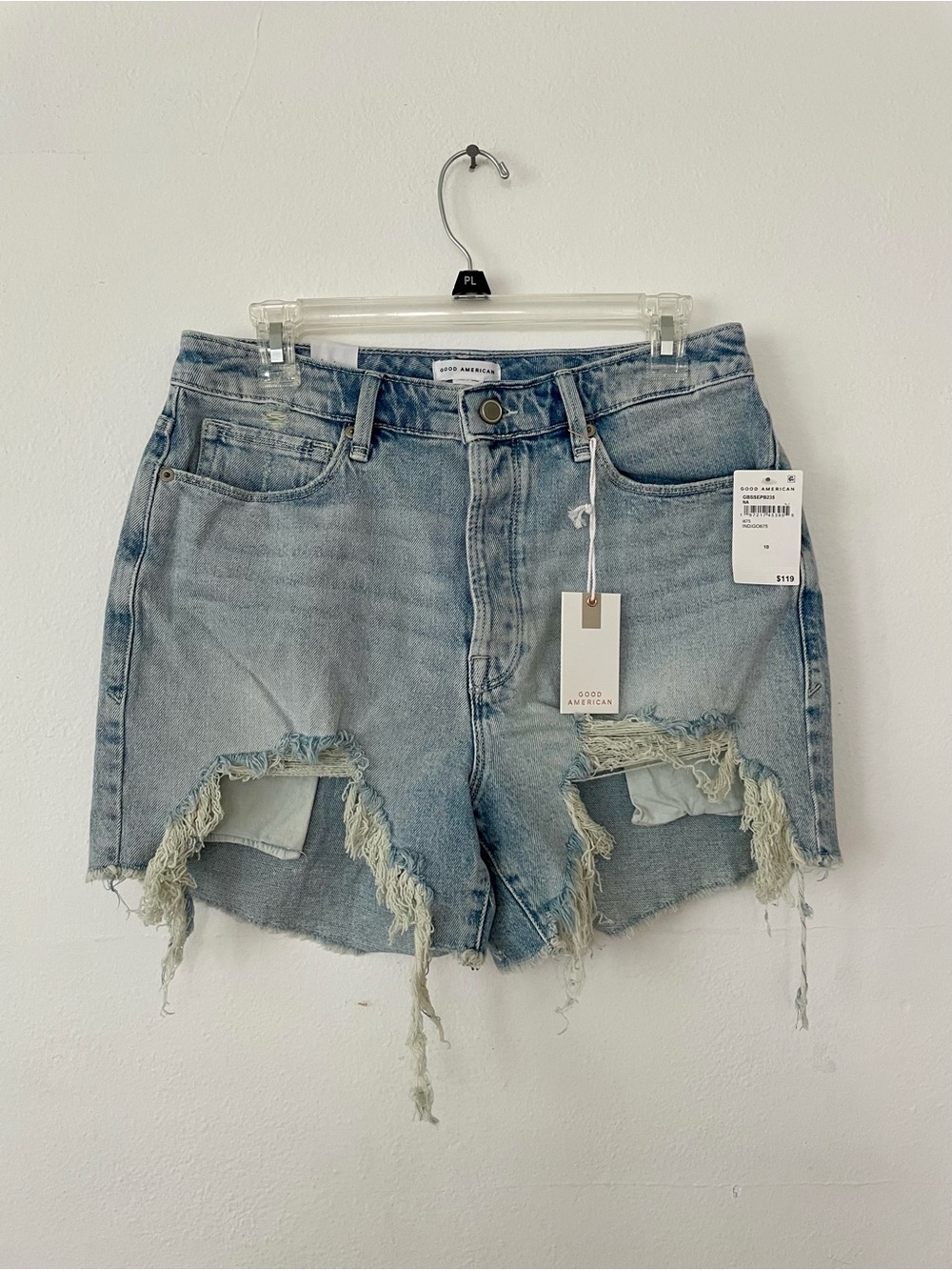 NWT - Good American Bombshell Shorts - Picture 1 of 4